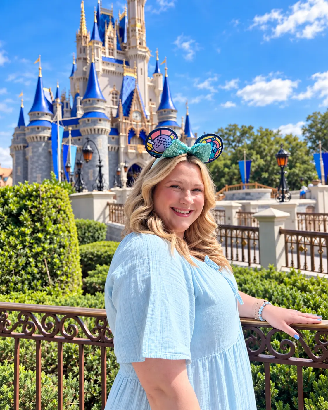 Jamie Thomas in front of Cinderella Castle at Walt Disney World